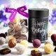 VEGANE PRALINEN IN DER GESCHENKDOSE - Edle handgemachte vegane Pralinen mit & ohne Alkohol aus feinstem Confiserie-Edelkakao, stilvoll verpackt in einer hochwertigen Geschenkdose. Perfekt als exklusives Geschenk für besondere Genussmomente