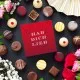 PRALINEN GESCHENKBOX OHNE ALKOHOL - Edle handgemachte Pralinen aus feinstem Confiserie-Edelkakao, stilvoll verpackt in einer hochwertigen Geschenkbox. Exklusiver Schokoladengenuss für besondere Anlässe & genussvolle Momente