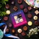 VEGANE PRALINEN GESCHENKBOX MIT & OHNE ALKOHOL - Edle handgemachte vegane Pralinen aus feinstem Confiserie-Edelkakao, stilvoll verpackt in einer hochwertigen Geschenkbox. Exklusiver Schokoladengenuss für besondere Anlässe