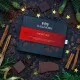 SCHOKOLADE OHNE ALKOHOL - 10 handgeschöpfte Tafeln aus feinstem Confiserie-Edelkakao, edler Schokoladengenuss und stilvoll verpackt im hochwertigen Karton. Die besondere Geschenkidee für Genießer & süße Genussmomente