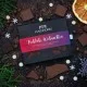 SCHOKOLADE OHNE ALKOHOL - 10 handgeschöpfte Tafeln aus feinstem Confiserie-Edelkakao, edler Schokoladengenuss und stilvoll verpackt im hochwertigen Karton. Die besondere Geschenkidee für Genießer & süße Genussmomente
