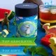 VOLLES AROMA, VOLLER GENUSS - Edition \Dinosaurier Eistee\: Schluss mit Kaltaufgüssen, die vor allem süß schmecken - der Unterschied zeigt sich dort, wo ausgewählte Zutaten, Frische und echter Teegenuss wichtiger sind als Massenware