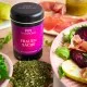 GEWÜRZMISCHUNG IN DER GESCHENK-DOSE - Hochwertige Koch-Gewürze zum Würzen, Verfeinern & kreativen Kochen, stilvoll verpackt in einer edlen Geschenk-Dose. Die besondere Geschenkidee für Feinschmecker, Hobbyköche & genussvolle Momente