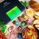 GEWÜRZ SET IN DER GESCHENKBOX - 12 Gewürze aus aller Welt als exklusive Gourmet-Selektion, stilvoll verpackt in einer hochwertigen Geschenkbox mit Rezept-Booklet. Die besondere Geschenkidee für Feinschmecker, Hobbyköche & Genussmomente