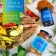 BESONDERS STATT GEWÖHNLICH - Edition \Happy Birthday blue\: Während andere auf Masse setzen, entsteht echter Feinkost-Genuss durch perfekt abgestimmte Spezialitäten (großer Geburtstagsgruß Biergelée, Pralinen, Haselnusslikör, Schoki & mehr)