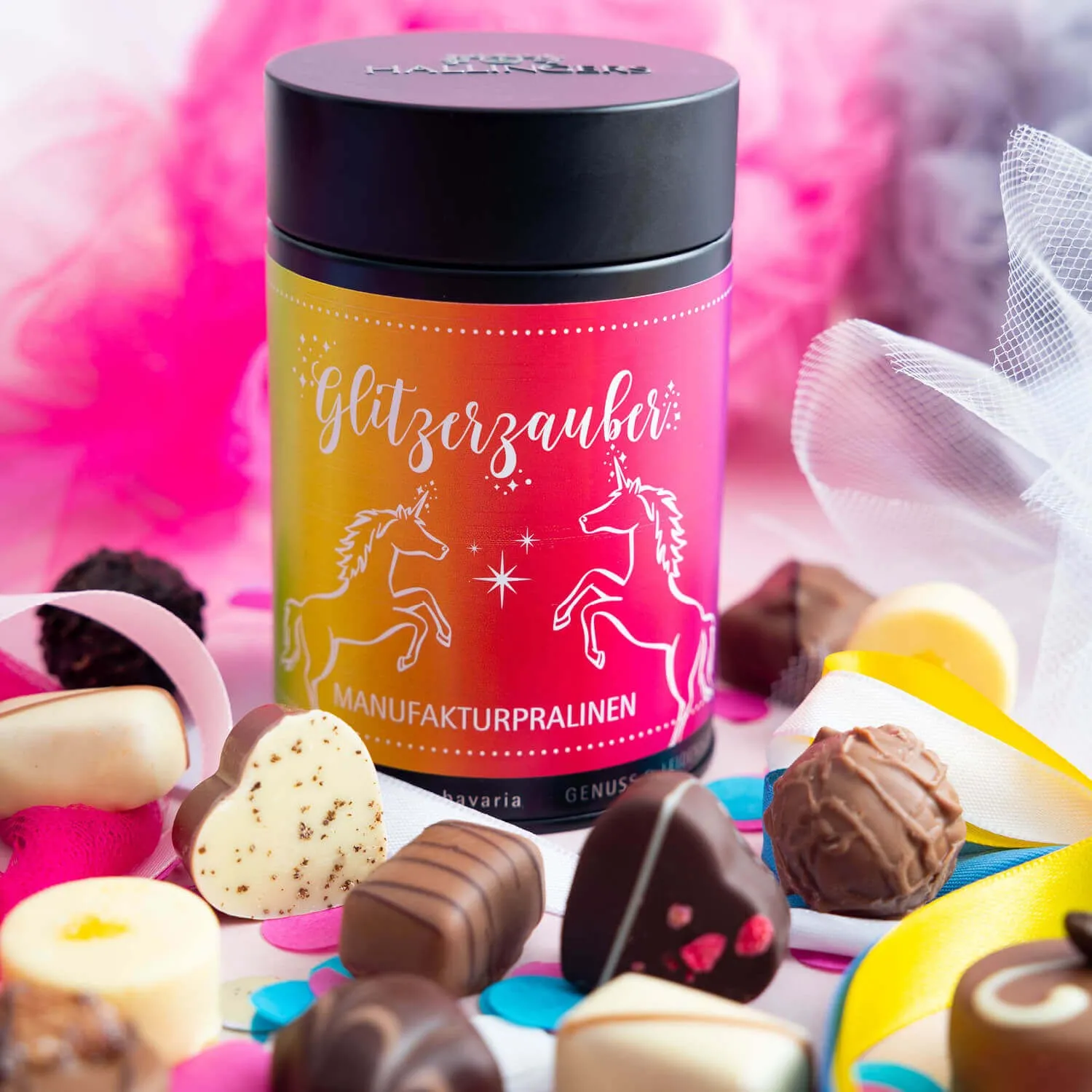 PRALINEN IN DER GESCHENKDOSE OHNE ALKOHOL - Edle handgemachte Pralinen aus feinstem Confiserie-Edelkakao, stilvoll verpackt in einer hochwertigen Geschenkdose. Perfekt als exklusives Geschenk für besondere Genussmomente