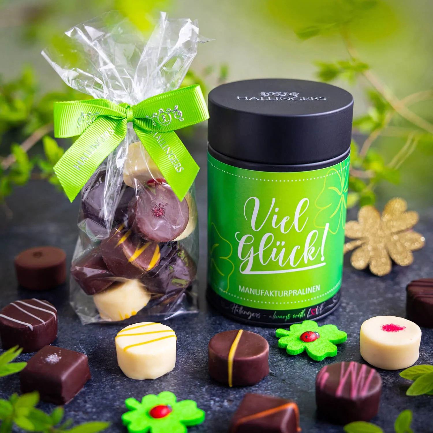 PRALINEN IN DER GESCHENKDOSE OHNE ALKOHOL - Edle handgemachte Pralinen aus feinstem Confiserie-Edelkakao, stilvoll verpackt in einer hochwertigen Geschenkdose. Perfekt als exklusives Geschenk für besondere Genussmomente