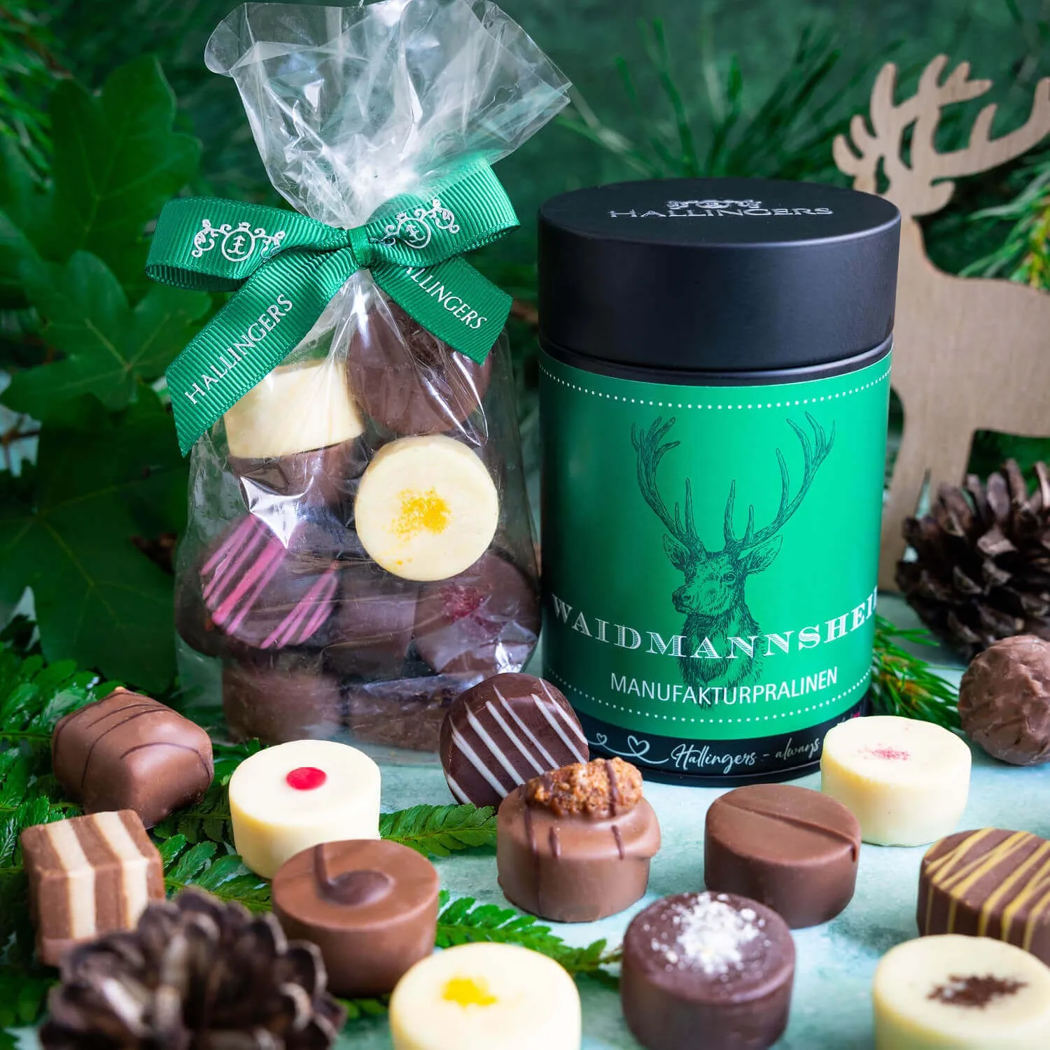 PRALINEN IN DER GESCHENKDOSE OHNE ALKOHOL - Edle handgemachte Pralinen aus feinstem Confiserie-Edelkakao, stilvoll verpackt in einer hochwertigen Geschenkdose. Perfekt als exklusives Geschenk für besondere Genussmomente