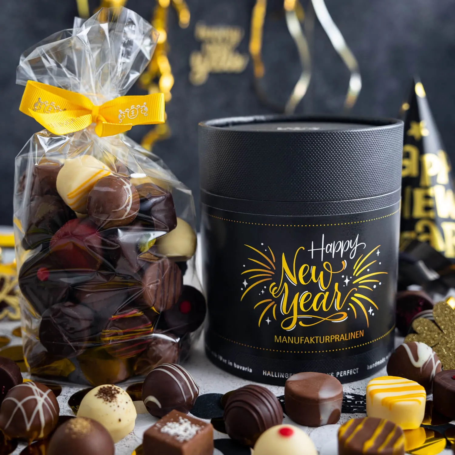 PRALINEN IN DER GESCHENKDOSE OHNE ALKOHOL - Edle handgemachte Pralinen aus feinstem Confiserie-Edelkakao, stilvoll verpackt in einer hochwertigen XXL-Geschenkdose. Perfekt als exklusives Geschenk für besondere Genussmomente