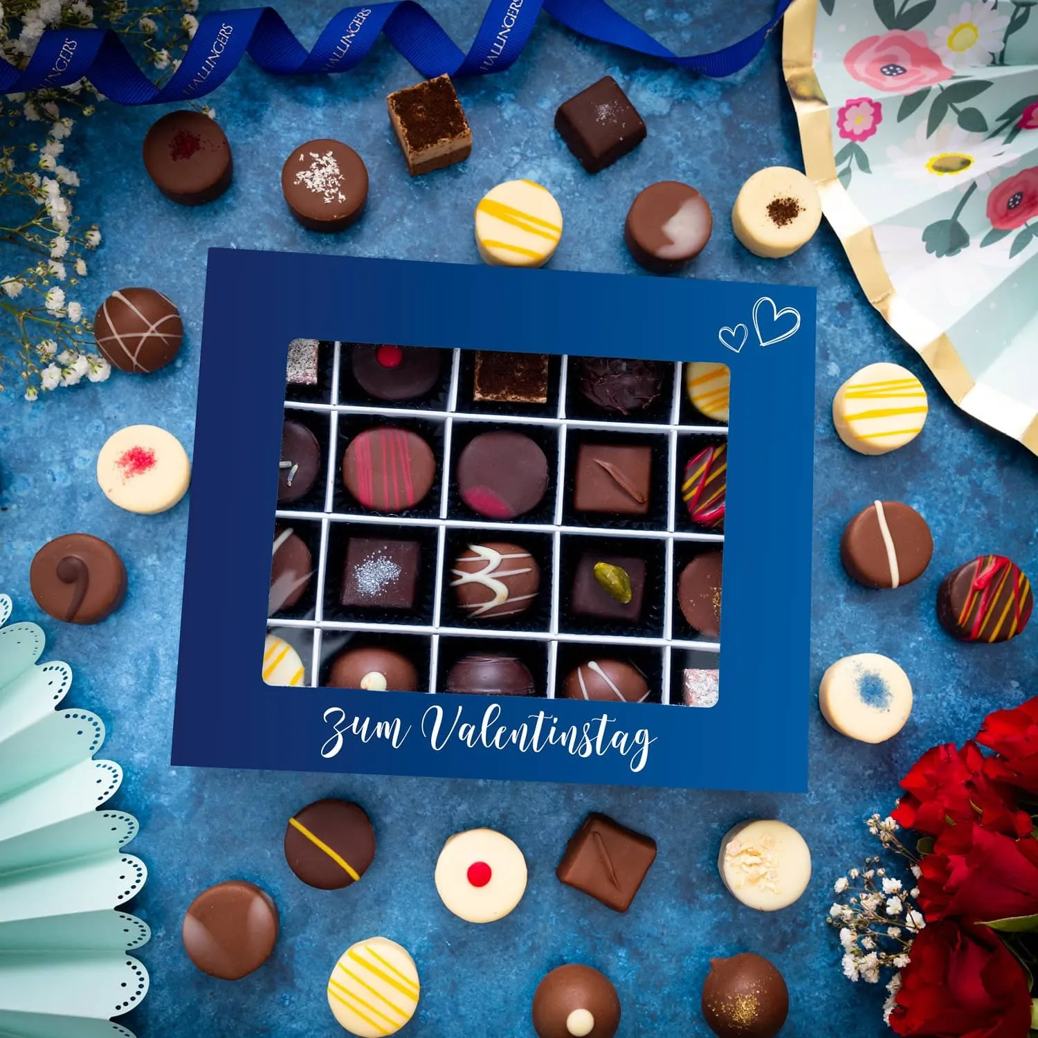 PRALINEN GESCHENKBOX MIT & OHNE ALKOHOL - Edle handgemachte Pralinen aus feinstem Confiserie-Edelkakao, stilvoll verpackt in einer hochwertigen XL-Geschenkbox. Exklusiver Schokoladengenuss für besondere Anlässe & genussvolle Momente