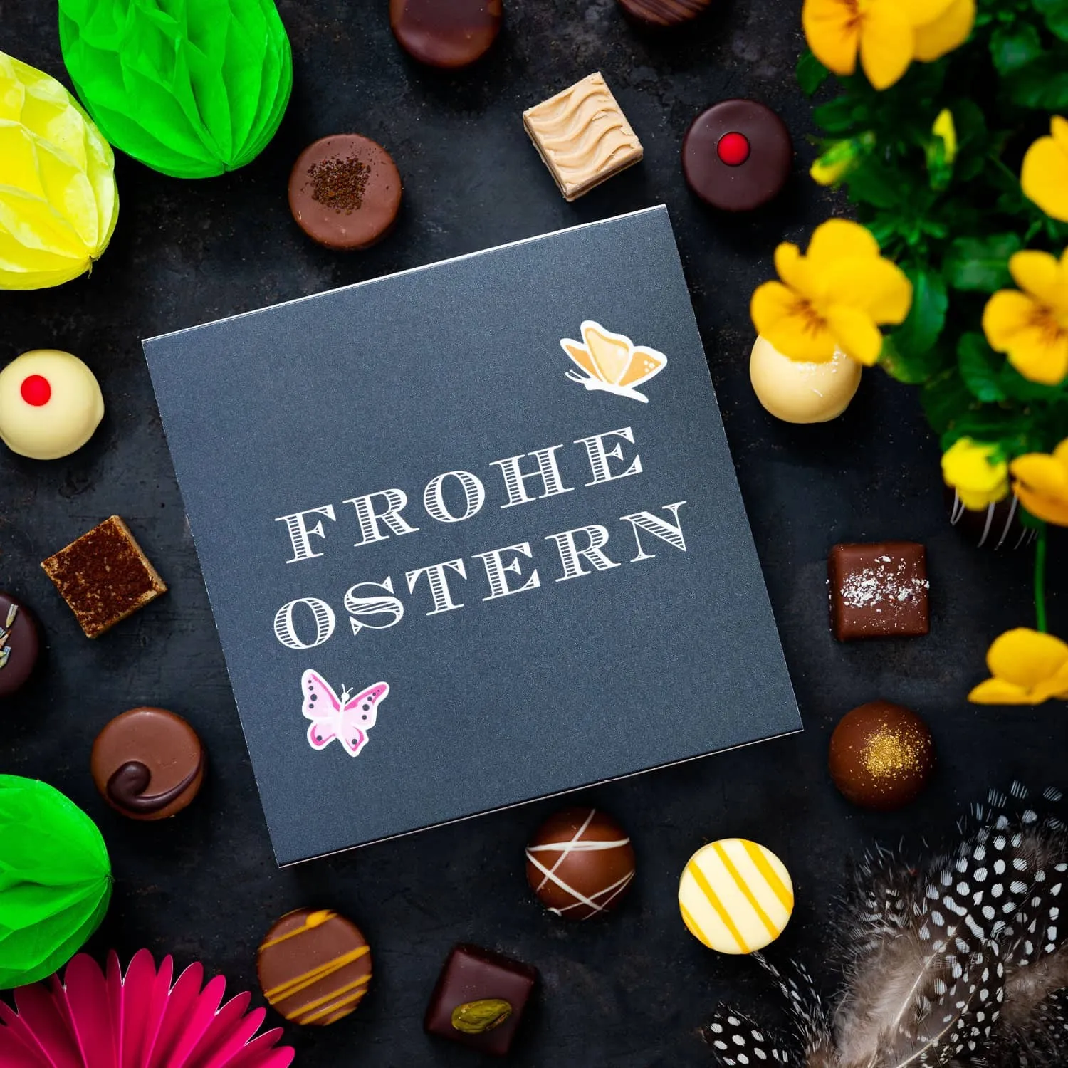 PRALINEN GESCHENKBOX OHNE ALKOHOL - Edle handgemachte Pralinen aus feinstem Confiserie-Edelkakao, stilvoll verpackt in einer hochwertigen L-Geschenkbox. Exklusiver Schokoladengenuss für besondere Anlässe & genussvolle Momente