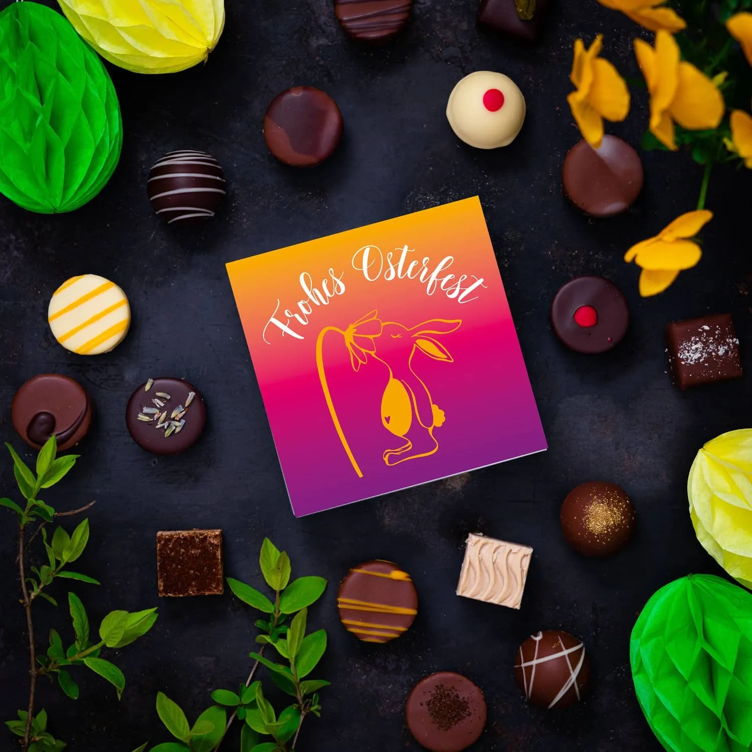 PRALINEN GESCHENKBOX OHNE ALKOHOL - Edle handgemachte Pralinen aus feinstem Confiserie-Edelkakao, stilvoll verpackt in einer hochwertigen Geschenkbox. Exklusiver Schokoladengenuss für besondere Anlässe & genussvolle Momente