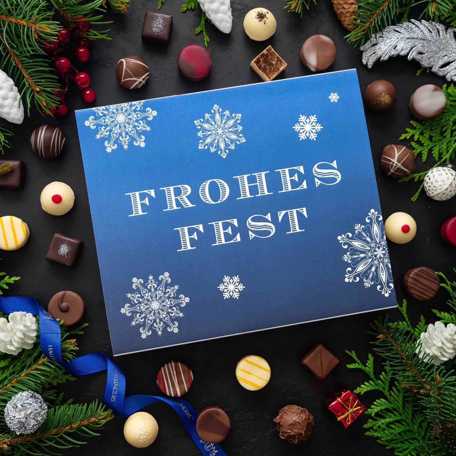 PRALINEN GESCHENKBOX OHNE ALKOHOL - Edle handgemachte Pralinen aus feinstem Confiserie-Edelkakao, stilvoll verpackt in einer hochwertigen XXL-Geschenkbox. Exklusiver Schokoladengenuss für besondere Anlässe & genussvolle Momente