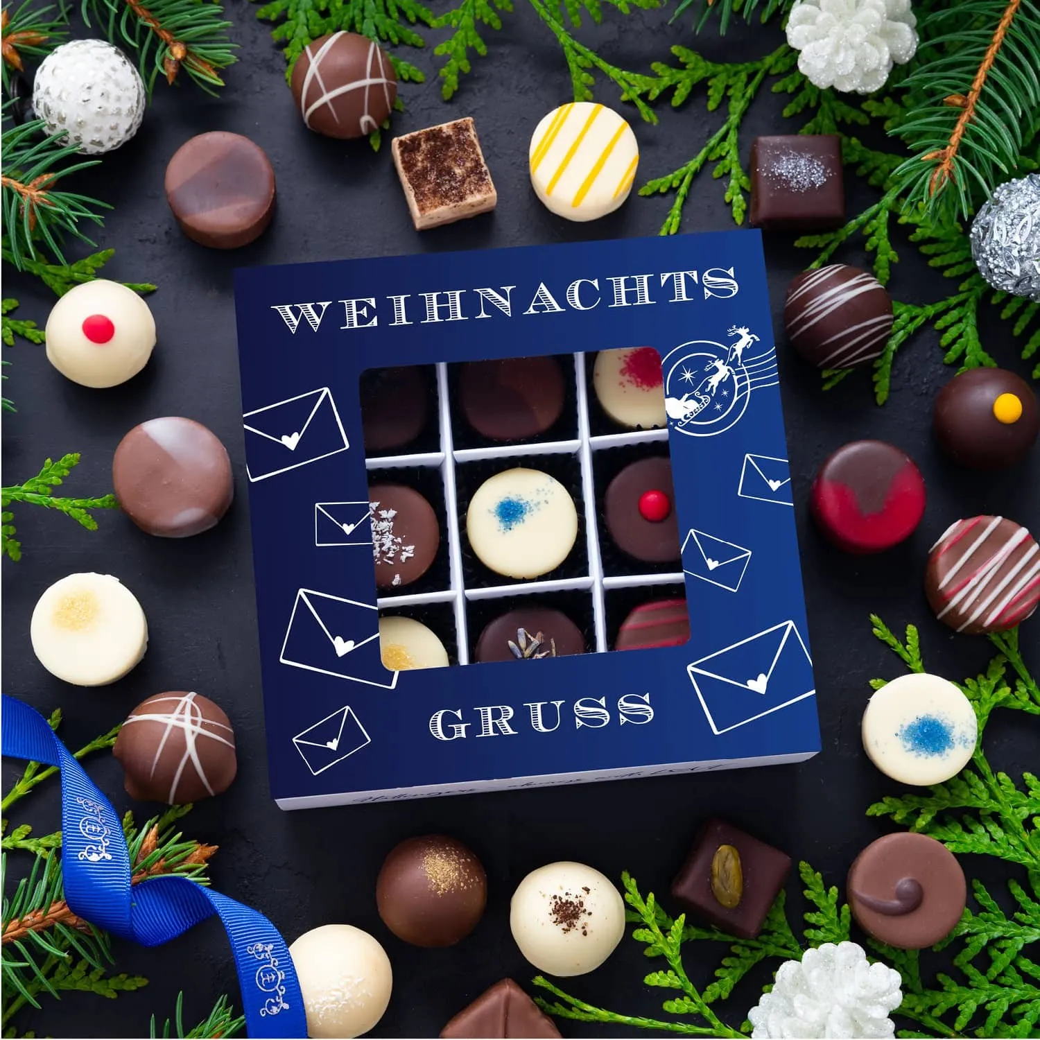 PRALINEN GESCHENKBOX MIT & OHNE ALKOHOL - Edle handgemachte Pralinen aus feinstem Confiserie-Edelkakao, stilvoll verpackt in einer hochwertigen L-Geschenkbox. Exklusiver Schokoladengenuss für besondere Anlässe & genussvolle Momente
