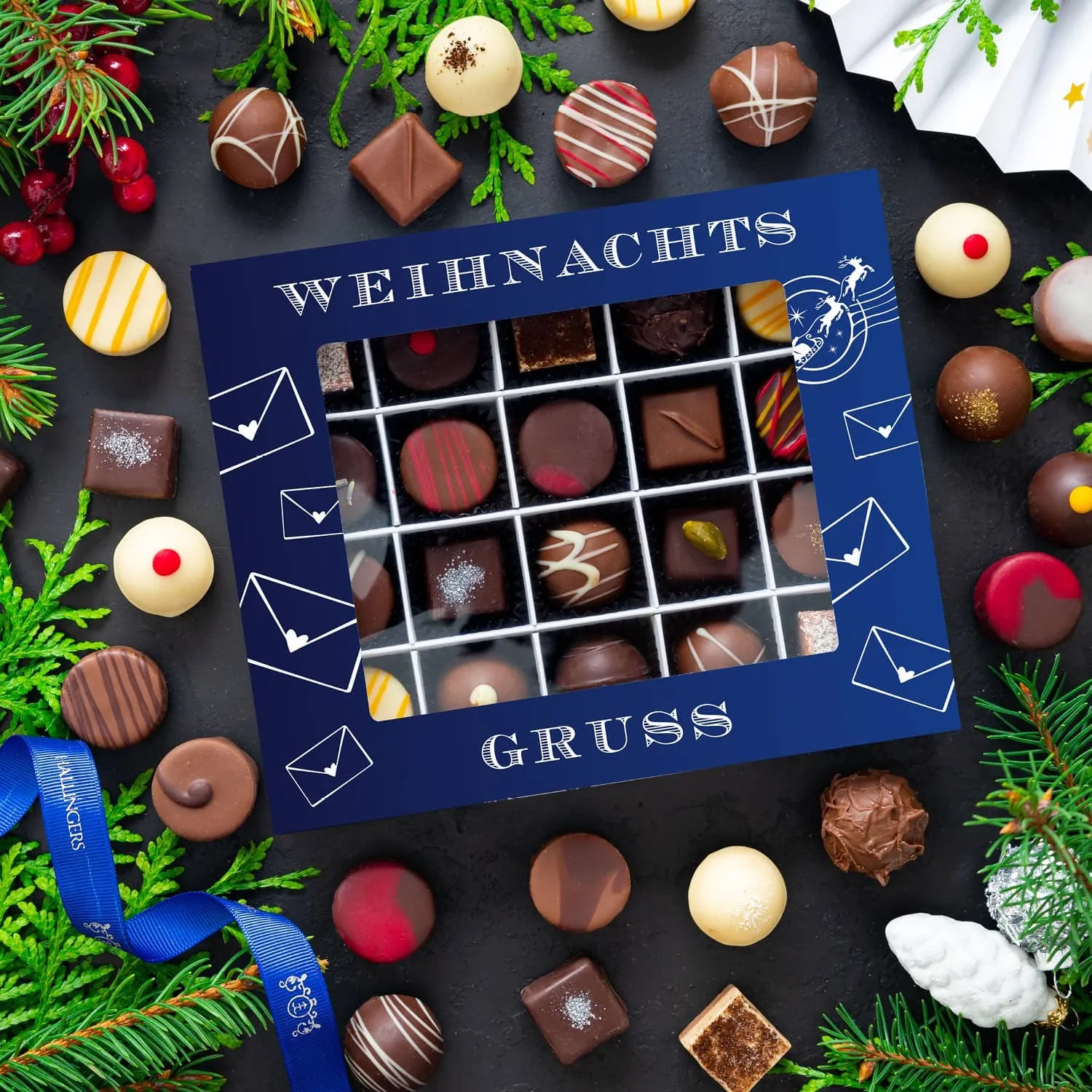 PRALINEN GESCHENKBOX MIT & OHNE ALKOHOL - Edle handgemachte Pralinen aus feinstem Confiserie-Edelkakao, stilvoll verpackt in einer hochwertigen XL-Geschenkbox. Exklusiver Schokoladengenuss für besondere Anlässe & genussvolle Momente