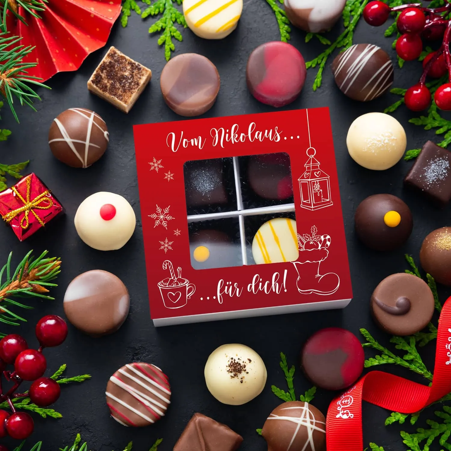 PRALINEN GESCHENKBOX MIT & OHNE ALKOHOL - Edle handgemachte Pralinen aus feinstem Confiserie-Edelkakao, stilvoll verpackt in einer hochwertigen Geschenkbox. Exklusiver Schokoladengenuss für besondere Anlässe & genussvolle Momente