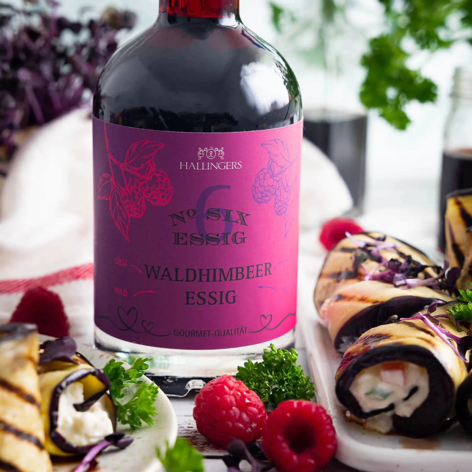 GOURMET-ESSIG IN DER GESCHENKFLASCHE - Hochwertiger Gourmet-Essig zum Verfeinern von Salaten, Getränken & Speisen, stilvoll abgefüllt in einer edlen Geschenkflasche. Die besondere Geschenkidee für Feinschmecker & Genießer