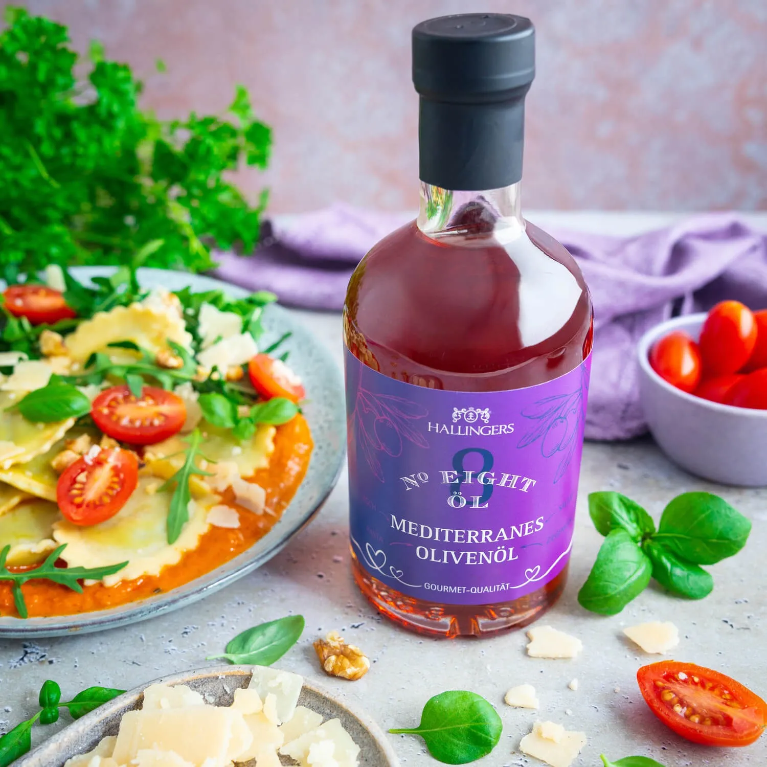 PREMIUM-ÖL IN DER GESCHENKFLASCHE - Hochwertiges Premium-Öl zum Würzen, Marinieren & Grillen, stilvoll abgefüllt in einer edlen Geschenkflasche. Die besondere Geschenkidee für Feinschmecker, Hobbyköche & Genießer
