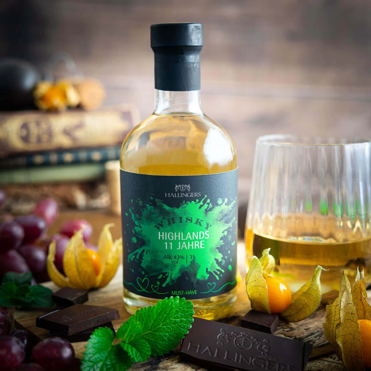 GOURMET-WHISKY IN DER GESCHENKFLASCHE - Hochwertiger Gourmet-Whisky, von Hand abgefüllt und stilvoll präsentiert in einer edlen Geschenkflasche. Die besondere Geschenkidee für Whisky-Liebhaber & exklusive Genussmomente