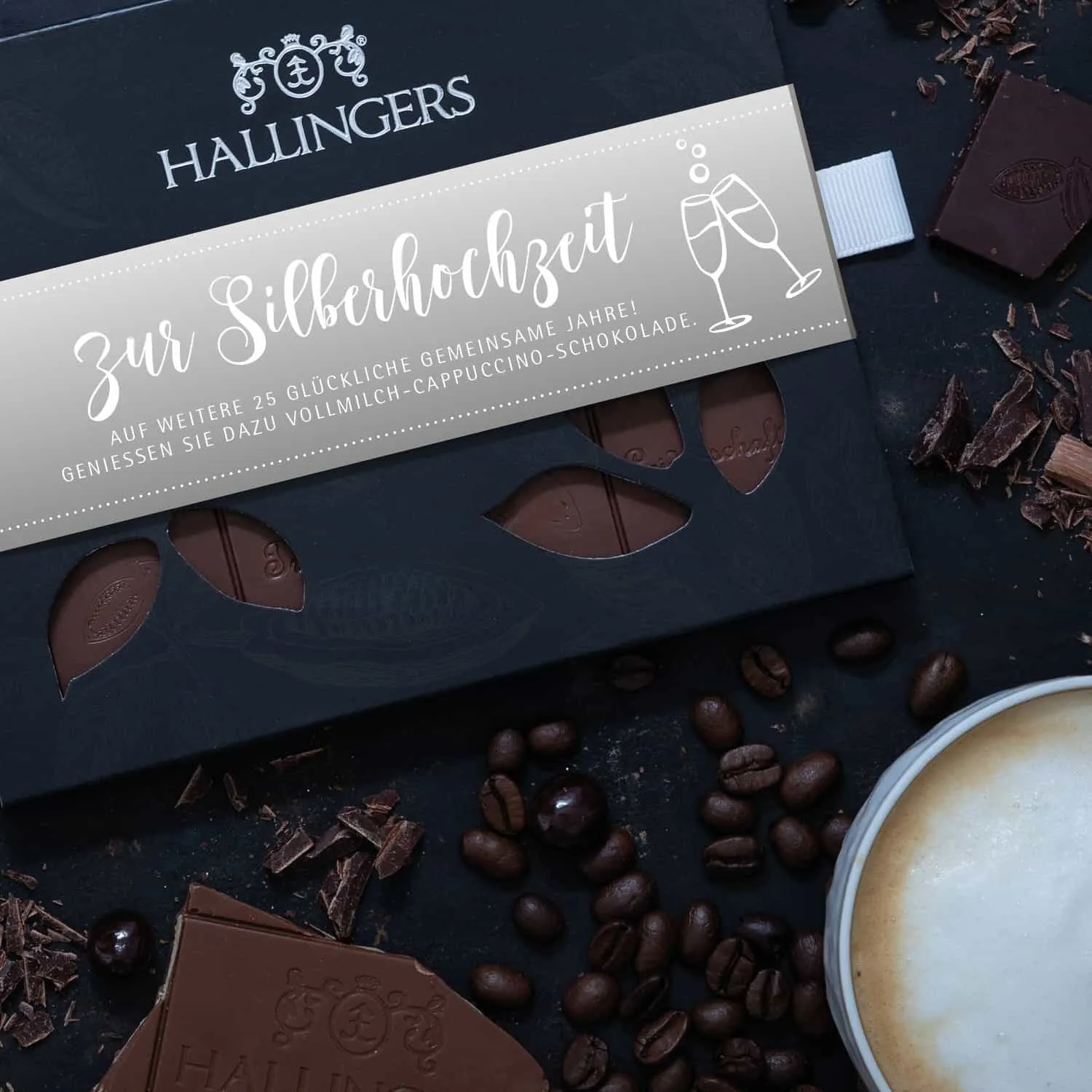 HANDWERK STATT MASSENWARE - Edition \Zur Silberhochzeit - 25 Jahre\: Während andere auf niedrige Kosten & hohe Stückzahlen setzen, überzeugt echte Premium-Schokolade durch Geschmackstiefe, Qualität & ein Genusserlebnis mit bleibendem Eindruck