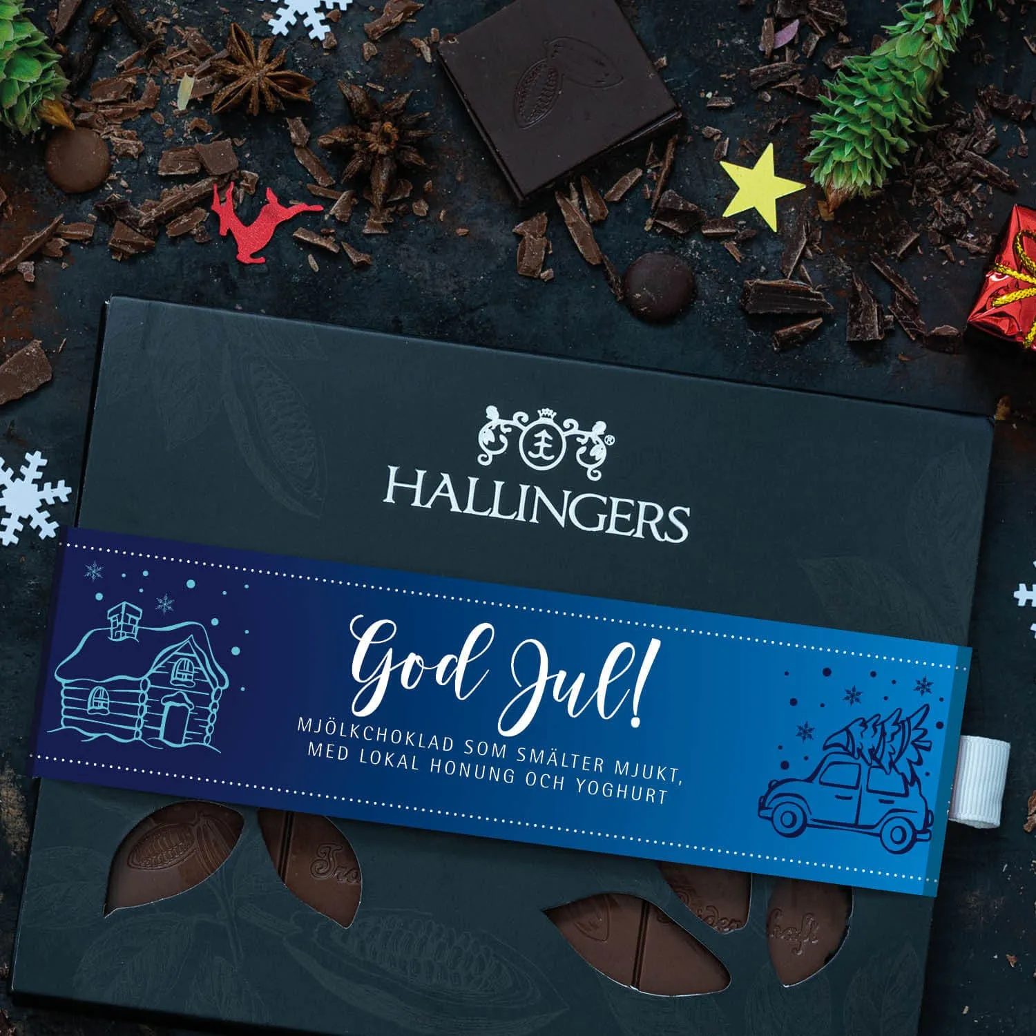 HANDWERK STATT MASSENWARE - Edition \God Jul, blue\: Während andere auf niedrige Kosten & hohe Stückzahlen setzen, überzeugt echte Premium-Schokolade durch Geschmackstiefe, Qualität & ein Genusserlebnis mit bleibendem Eindruck