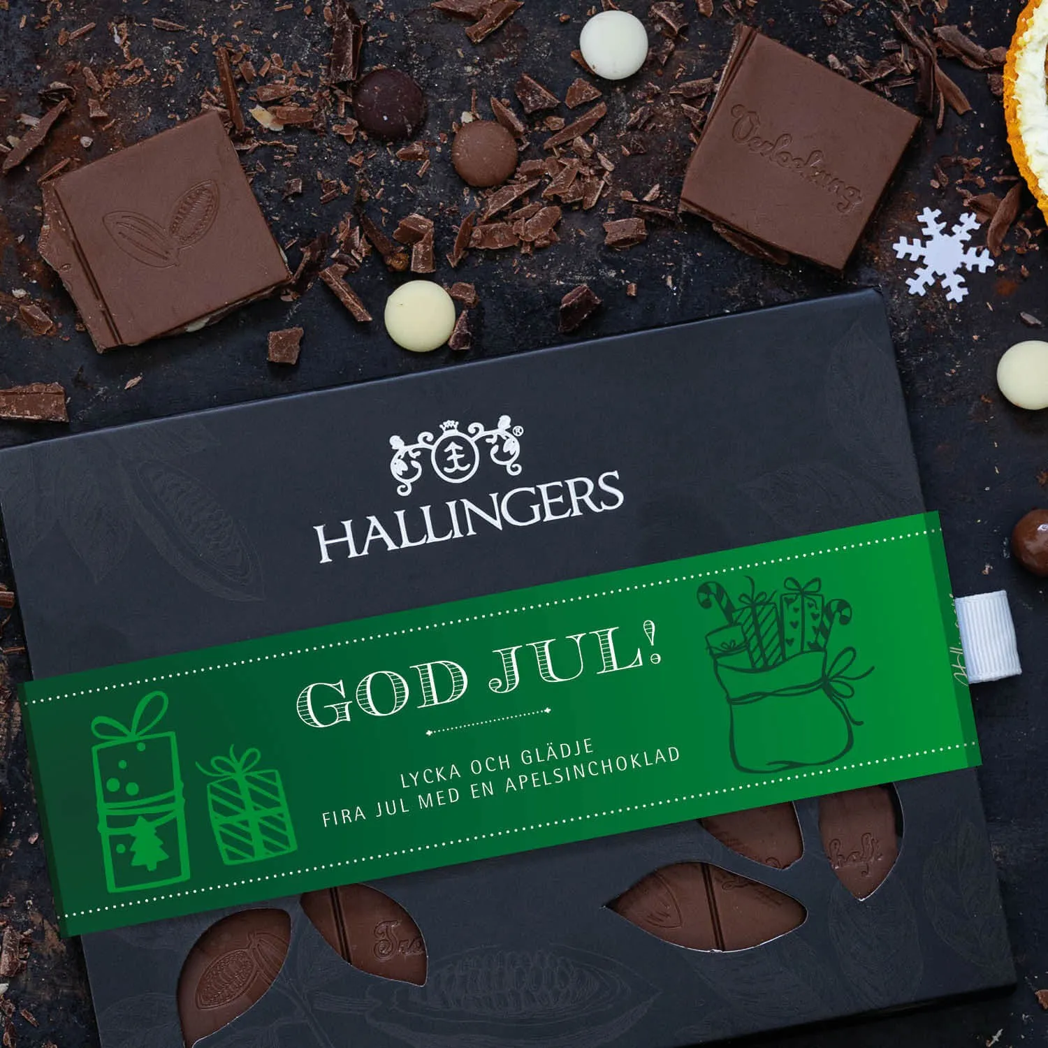 HANDWERK STATT MASSENWARE - Edition \God Jul, green\: Während andere auf niedrige Kosten & hohe Stückzahlen setzen, überzeugt echte Premium-Schokolade durch Geschmackstiefe, Qualität & ein Genusserlebnis mit bleibendem Eindruck