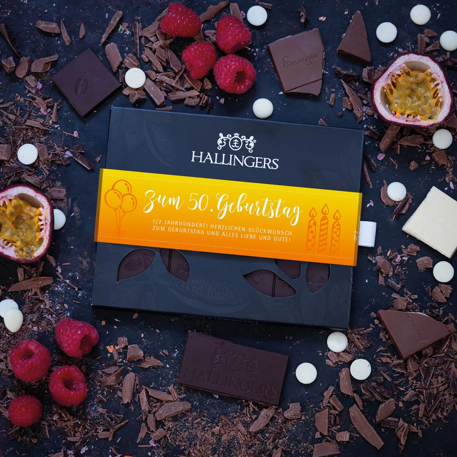 VEGANE SCHOKOLADE OHNE ALKOHOL - 10 handgeschöpfte Tafeln aus feinstem Confiserie-Edelkakao, veganer Schokoladengenuss und stilvoll verpackt im hochwertigen Karton. Die besondere Geschenkidee für Genießer & süße Genussmomente