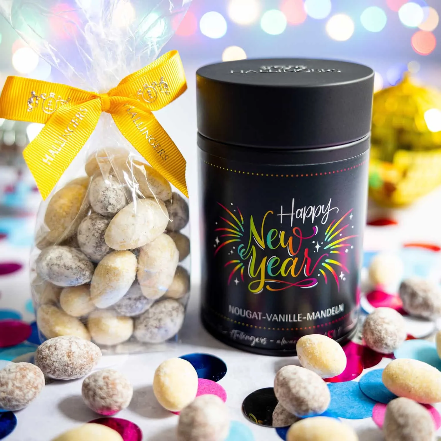 NOUGAT-MANDELN OHNE ALKOHOL - Von Hand in der Manufaktur schokolierte Mandeln mit feinem Vanille-Nougat, stilvoll verpackt in einer hochwertigen Geschenkdose. Exklusiver Genuss für Feinschmecker & die besondere Geschenkidee