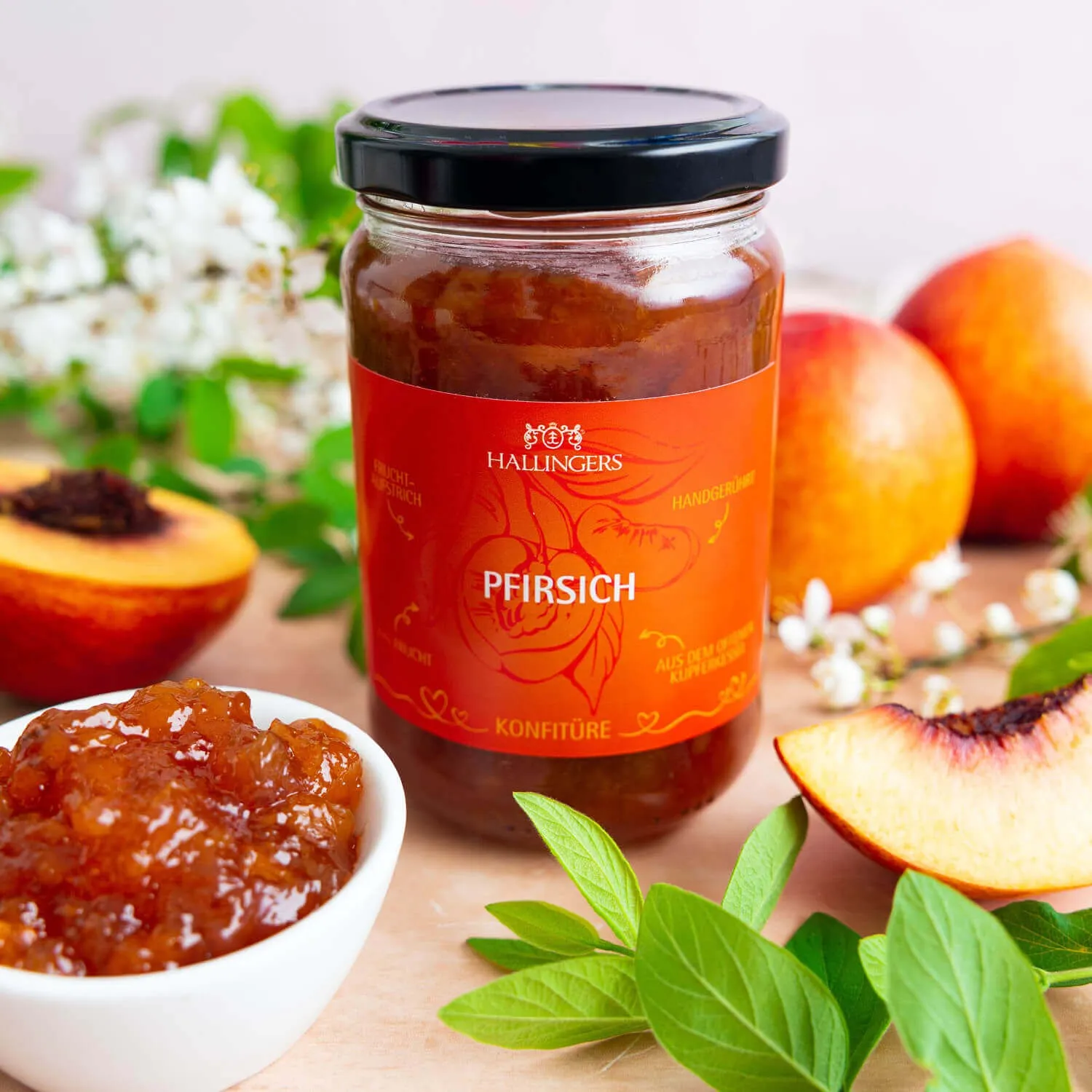 FRUCHTAUFSTRICH IM GLAS - Handgerührter Fruchtaufstrich aus feinsten Früchten, traditionell im Kupferkessel hergestellt und stilvoll abgefüllt im wertigen Glas. Die besondere Geschenkidee für Genießer & fruchtige Genussmomente