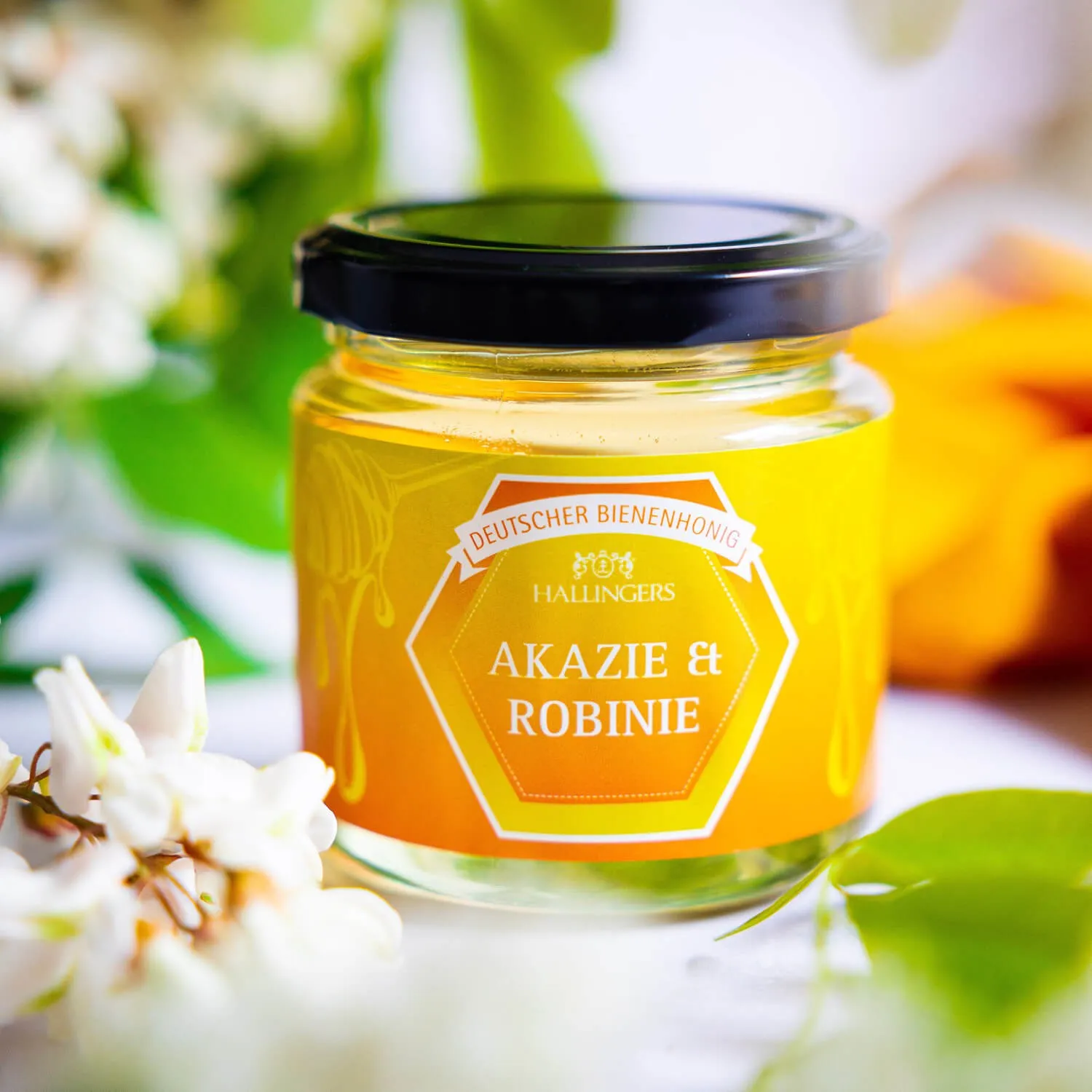 HONIG VOM IMKER - Kalt geschleuderter Honig, handcremig gerührt, ungefiltert & unpasteurisiert für naturbelassenen Genuss mit feinster Honignote. Die besondere Geschenkidee für Feinschmecker & bewusste Genussmomente
