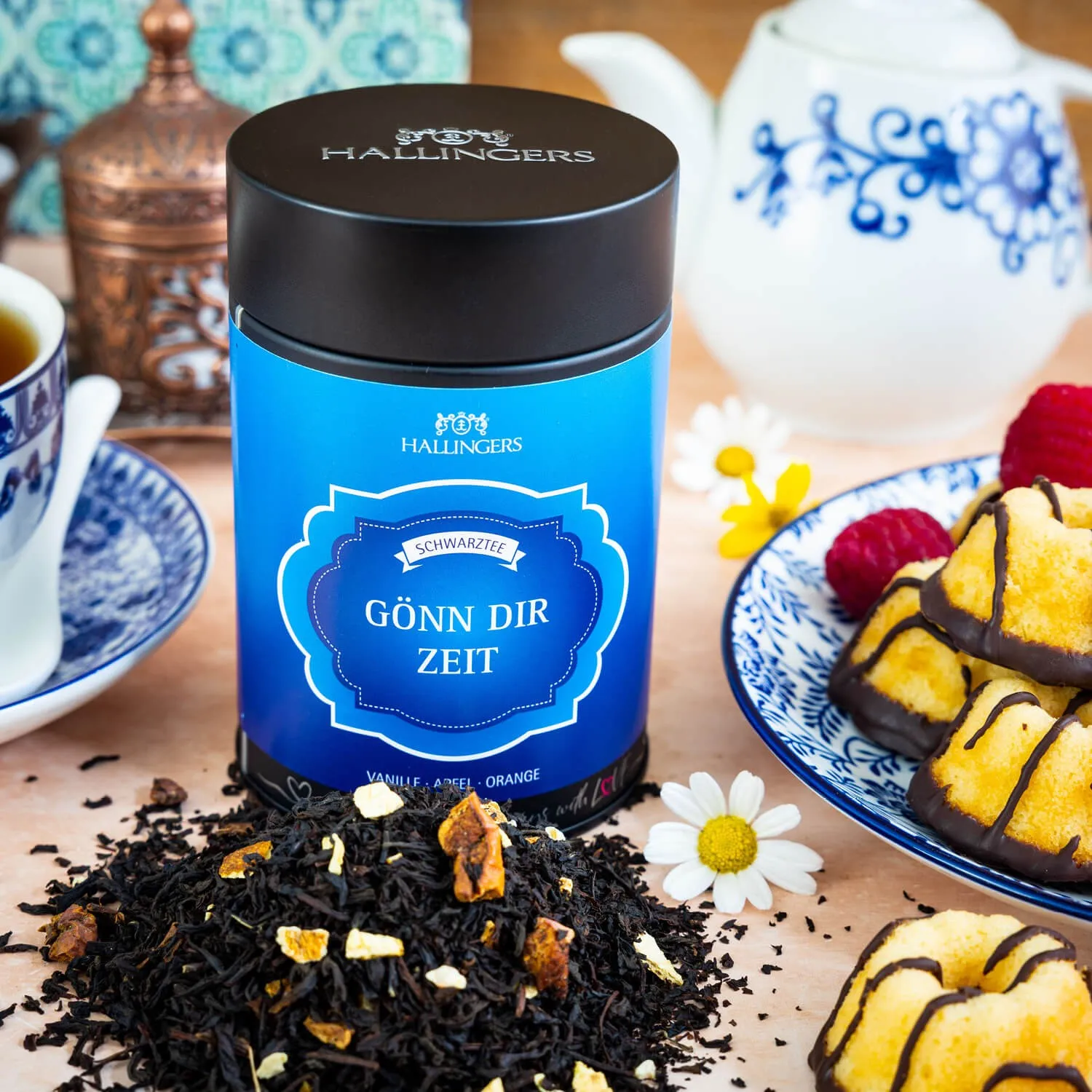SCHWARZER TEE IN DER GESCHENK-DOSE - Loser Schwarztee mit aromatischem Geschmack, stilvoll verpackt in einer hochwertigen Geschenk-Dose. Die besondere Geschenkidee für Teeliebhaber, Genießer & entspannte Genussmomente
