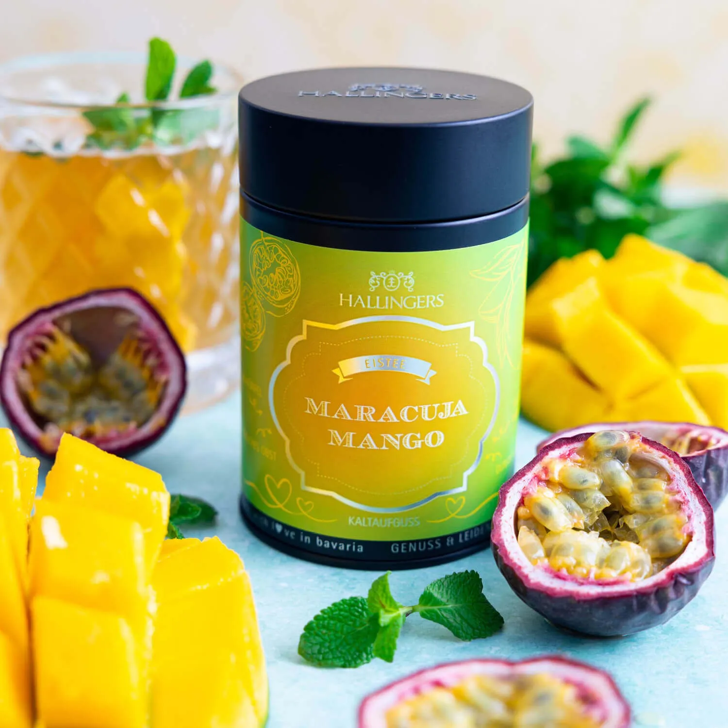 COLD TEA IN DER GESCHENK-DOSE - Loser Eistee als Cold Brew Kaltaufguss mit fruchtig-erfrischendem Aroma, stilvoll verpackt in einer edlen Geschenk-Dose. Die besondere Geschenkidee für Teeliebhaber & erfrischende Genussmomente