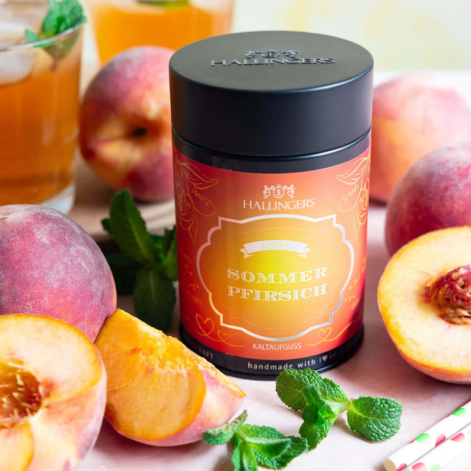 COLD TEA IN DER GESCHENK-DOSE - Loser Eistee als Cold Brew Kaltaufguss mit fruchtig-erfrischendem Aroma, stilvoll verpackt in einer edlen Geschenk-Dose. Die besondere Geschenkidee für Teeliebhaber & erfrischende Genussmomente