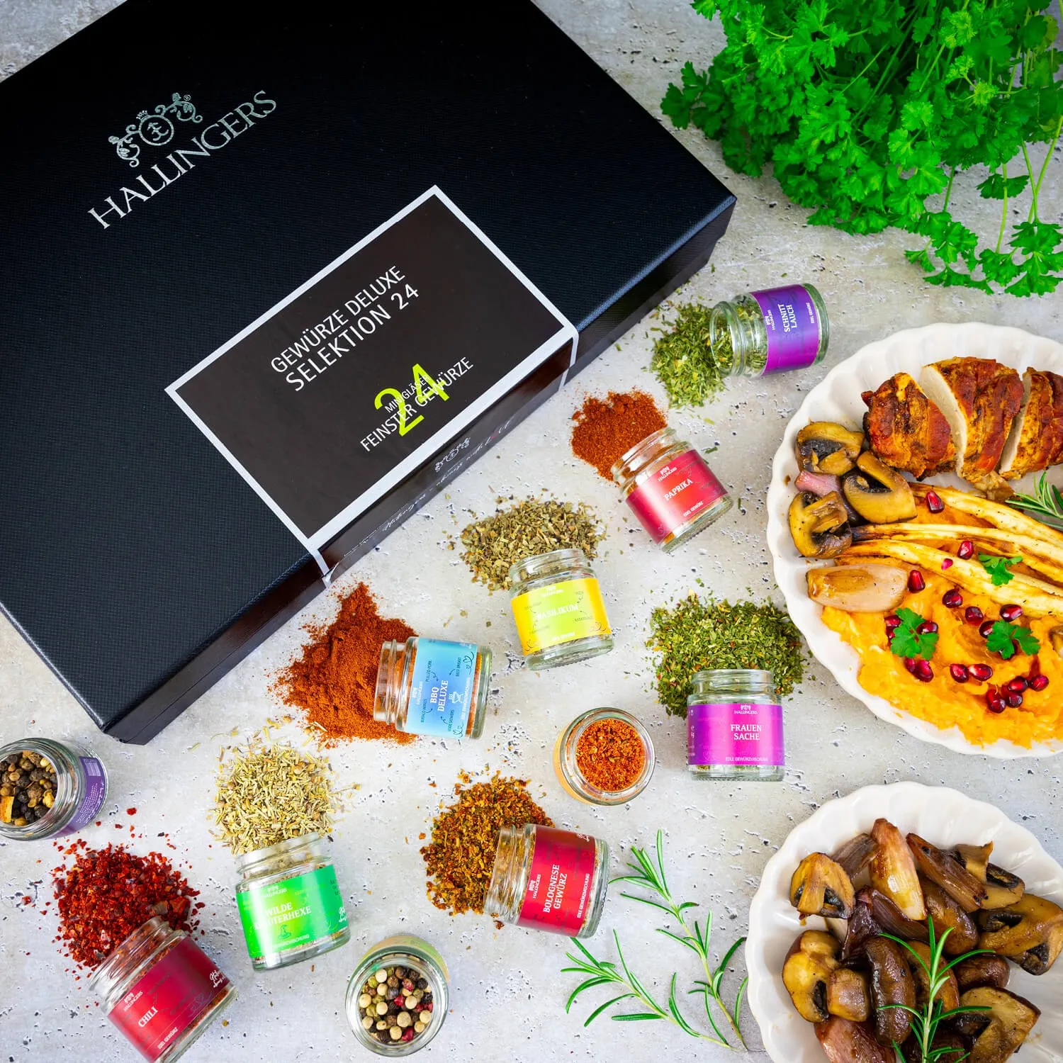 GEWÜRZ SET IN DER GESCHENKBOX - 24 Gewürze aus aller Welt als exklusive Gourmet-Selektion, stilvoll verpackt in einer hochwertigen Geschenkbox mit Rezept-Booklet. Die besondere Geschenkidee für Feinschmecker, Hobbyköche & Genussmomente