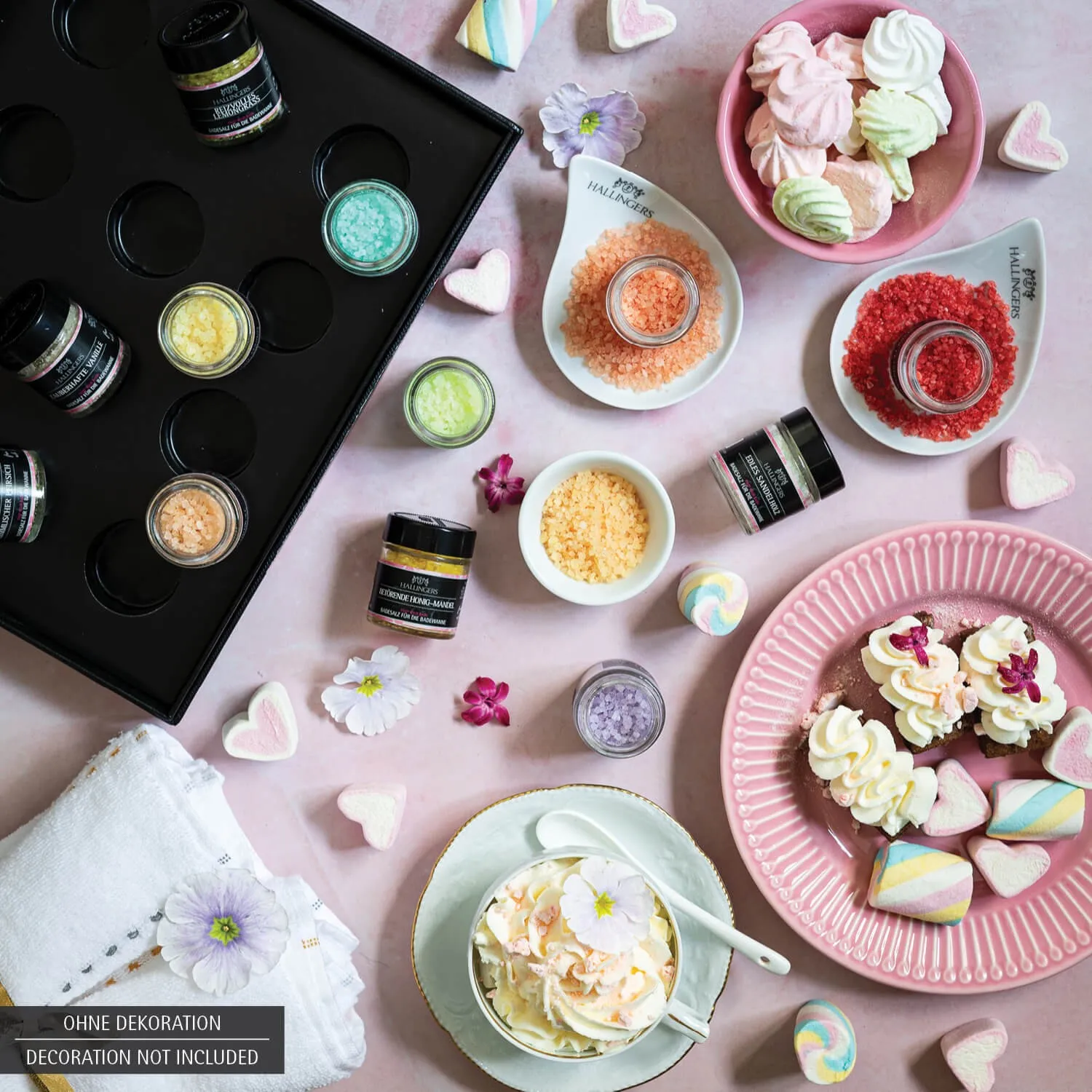 Frauen-Wellness-Programm & Happiness is handgemacht - Badesalze-Set, 12x Badezusatz Totes Meer