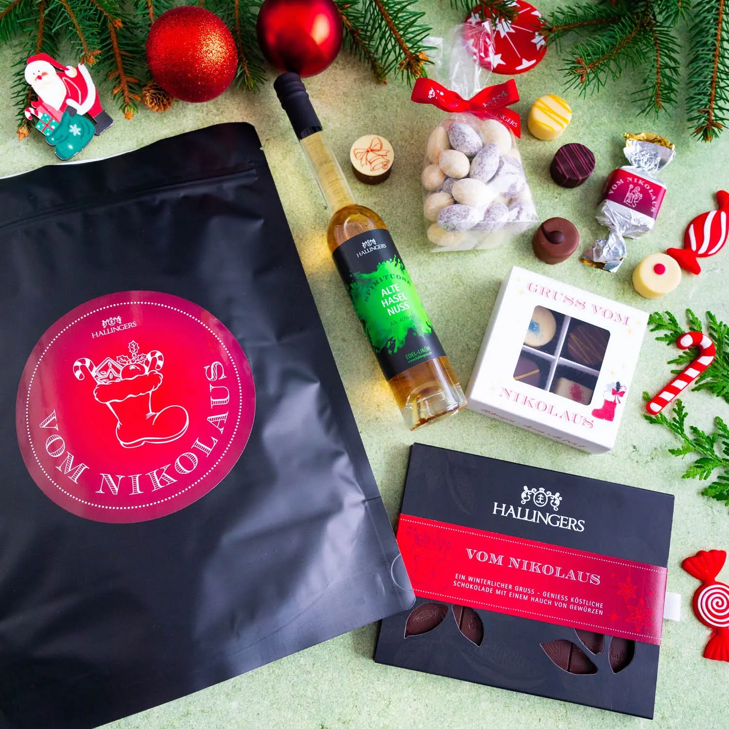 Vom Nikolaus XXL (großes Mitbringsel Schokolade, Pralinen, Mandeln, Nougat & Haselnusslikör) - Feinkost-Set, XXL-Wundertüte Gourmet