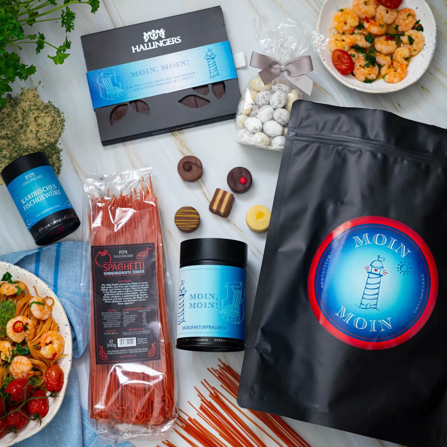 Moin, Moin XXL (großes Mitbringsel Schokolade, Tomate-Spaghetti, Fischgewürz & Pralinen) - Feinkost-Set, XXL-Wundertüte Gourmet