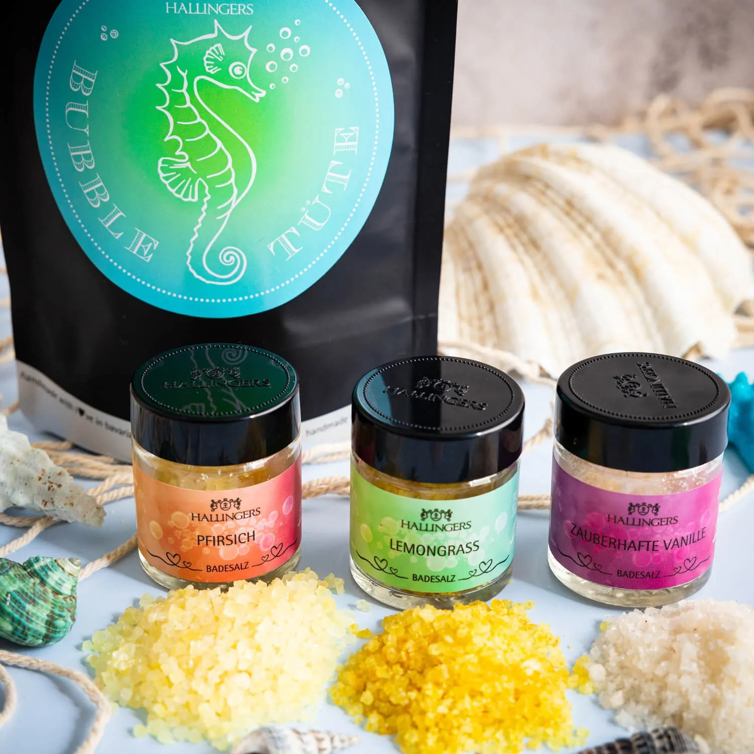 BADESALZ SET IN DER WUNDERTÜTE - Hochwertiger Badezusatz für entspannende Wellness-, Spa- & Wohlfühlmomente, stilvoll verpackt in einer besonderen Wundertüte. Die besondere Geschenkidee für Entspannung, Me-Time & kleine Auszeiten