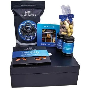Happy Birthday Blue (großes Mitbringsel Kaffee Schokolade 9er Pralinen Mandeln & Gewürz) - Feinkost-Set, XXL-Geschenkkorb Gourmet